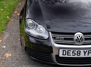 2009 VOLKSWAGEN GOLF (MK5) R32 - 13,743 MILES