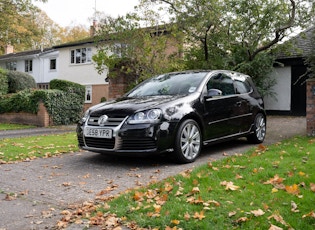 2009 VOLKSWAGEN GOLF (MK5) R32 - 13,743 MILES