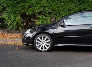 2009 VOLKSWAGEN GOLF (MK5) R32 - 13,743 MILES