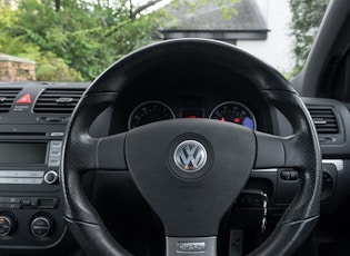 2009 VOLKSWAGEN GOLF (MK5) R32 - 13,743 MILES