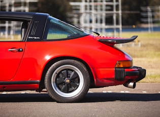 1987 PORSCHE 911 CARRERA 3.2 TARGA