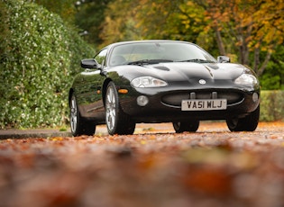 2002 JAGUAR XKR 100 4.0 COUPE