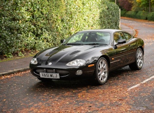 2002 JAGUAR XKR 100 4.0 COUPE