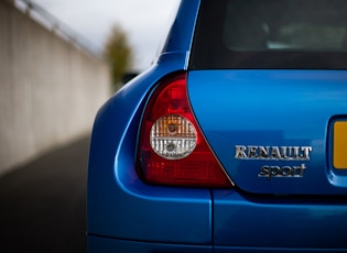 2003 RENAULT CLIO V6 PHASE 2