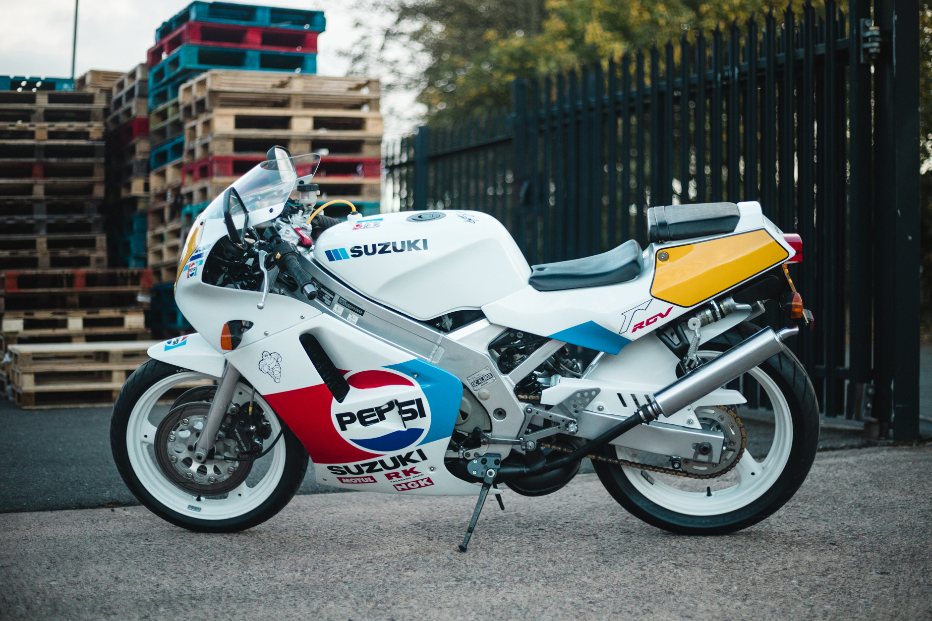 1989 SUZUKI RGV250 'PEPSI' for sale by auction in Nuneaton