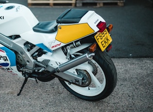 1989 SUZUKI RGV250 'PEPSI'