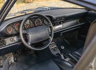 1990 PORSCHE 911 (964) CARRERA 2