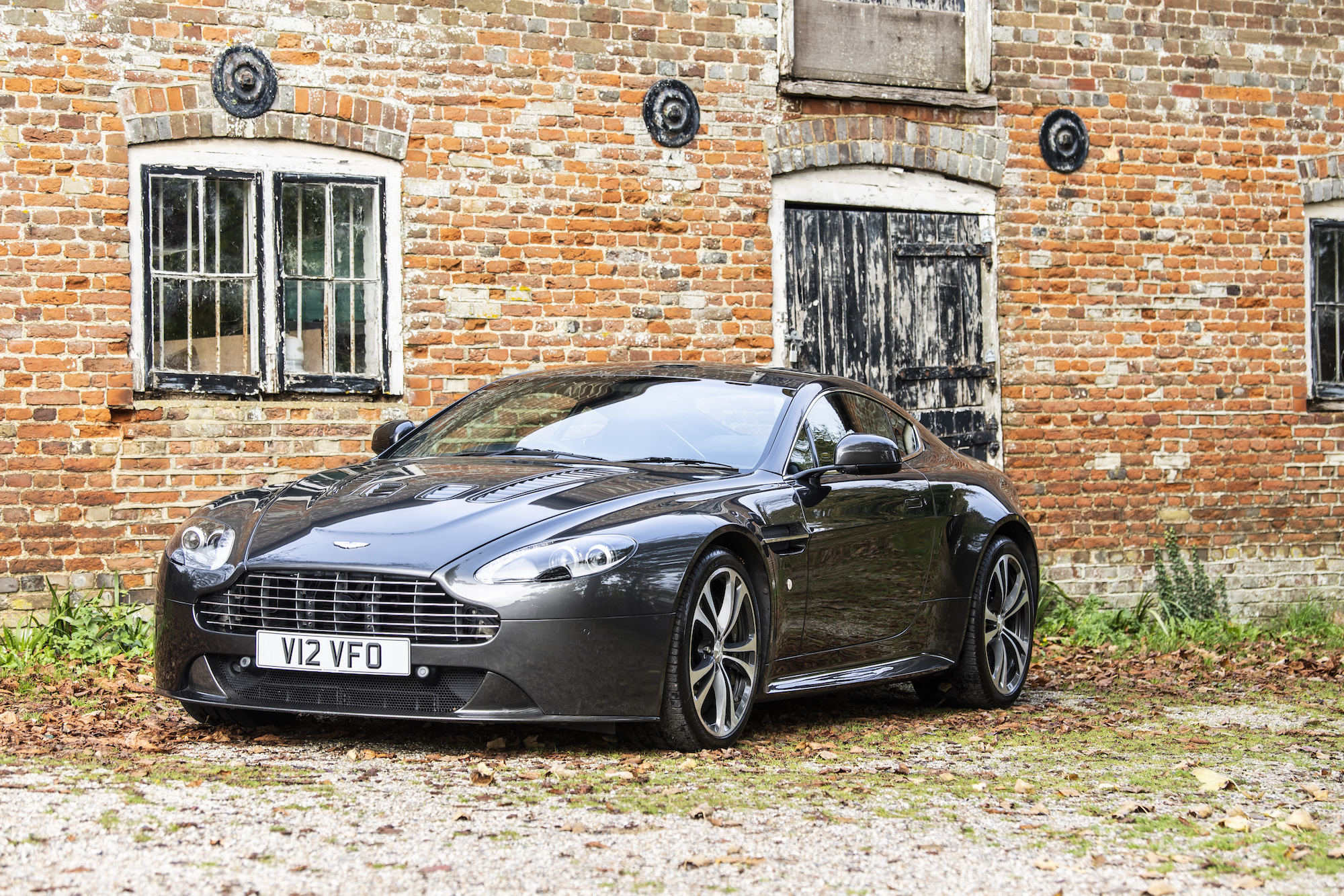 Spark Aston Martin V12 Vantage 2009年 Spark Aston Martin V12 Vantage 2009年 Spark Aston Martin V12