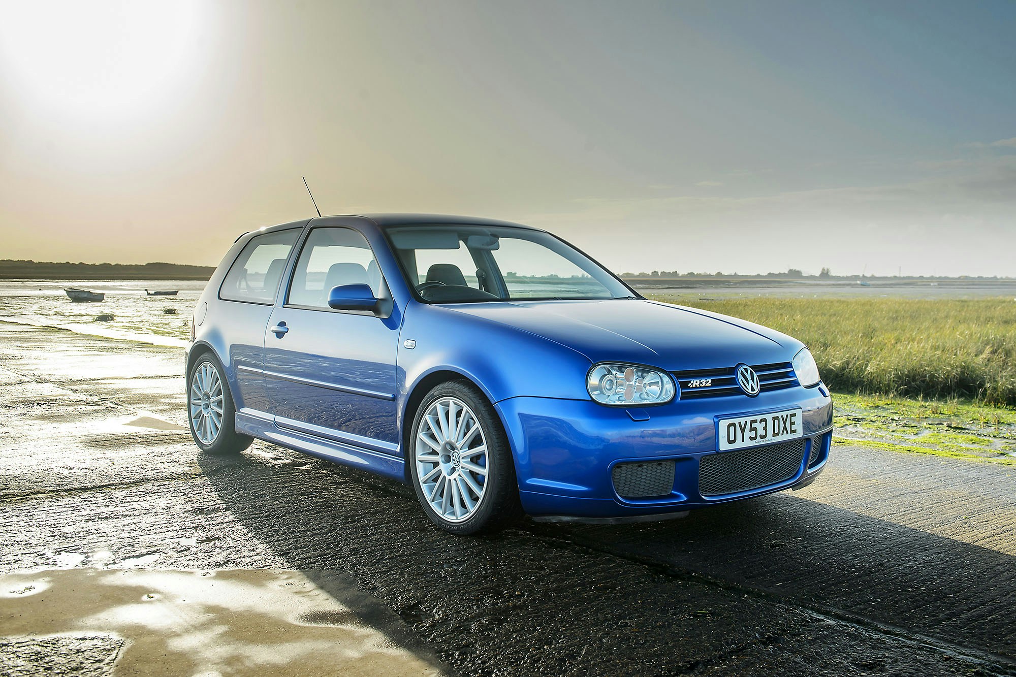2003 VOLKSWAGEN GOLF (MK4) R32