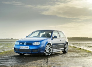 2003 VOLKSWAGEN GOLF (MK4) R32 