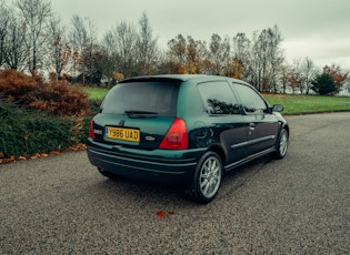 2001 RENAULTSPORT CLIO 172 EXCLUSIVE 