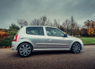 2005 RENAULTSPORT CLIO 182 - CUP PACKS 