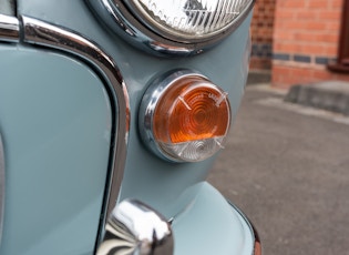 1965 MORRIS MINOR 1000 TRAVELLER