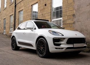 2016 PORSCHE MACAN GTS