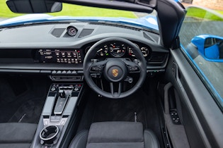 2021 PORSCHE 911 (992) TARGA 4 GTS - 47 MILES