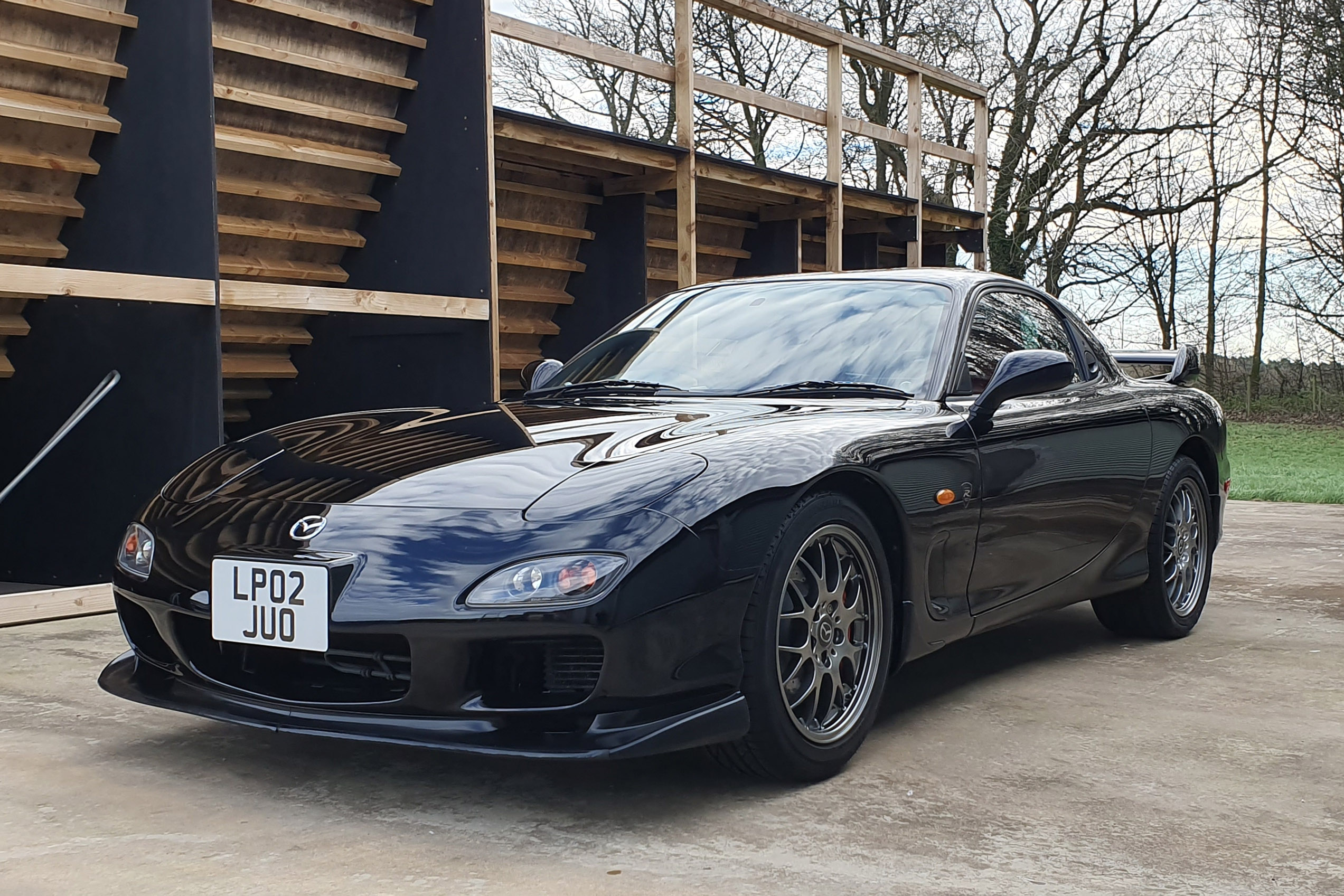 自動車 Mazda RX-7 (FD) Spirit R Type A Mazda RX-7 Spirit R Type A (FD) '02 in GT7 - gtplus
