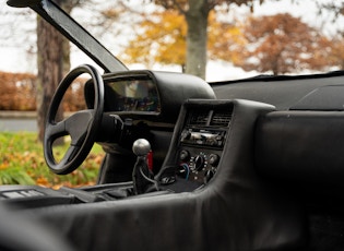 1982 DELOREAN DMC-12