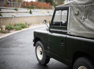 1966 LAND ROVER SERIES IIA 88"