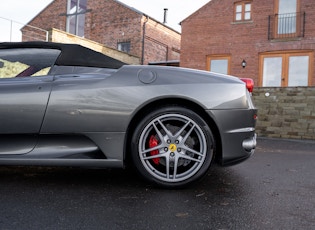 2005 FERRARI F430 SPIDER F1