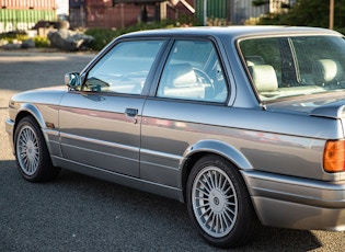 1988 BMW (E30) 325IS