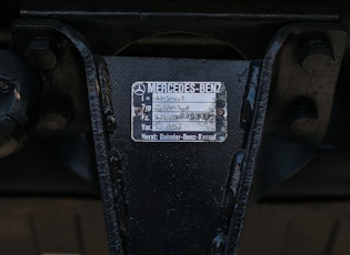 1984 MERCEDES-BENZ (W460) 300 GD CABRIOLET