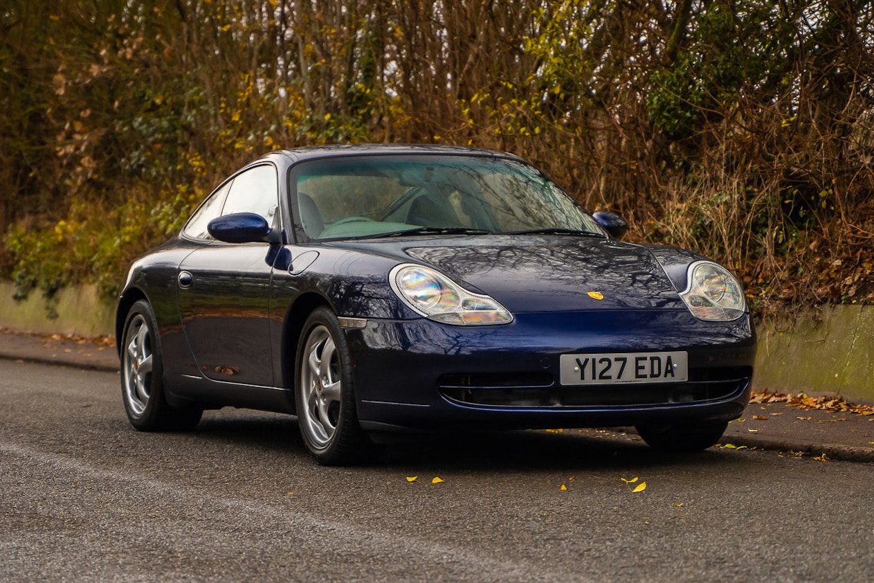 2001 PORSCHE 911 (996) CARRERA