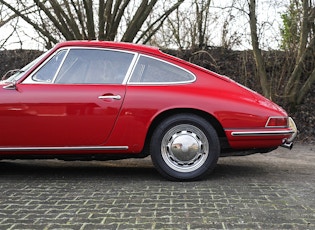 1965 PORSCHE 911 2.0