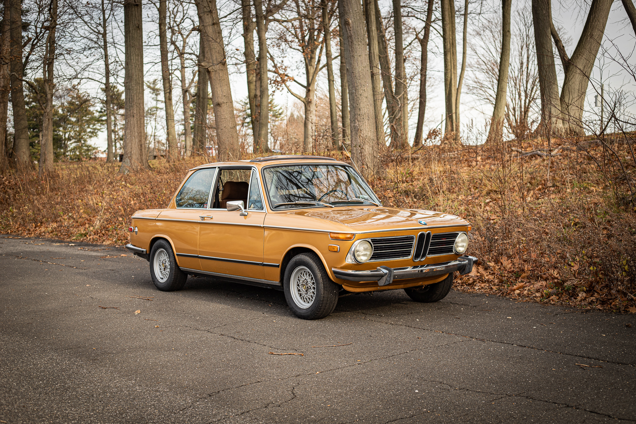 Kyosho 1:18 BMW 2002 Turbo year 1974 silver 08544S model car