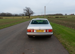 1986 MERCEDES-BENZ (W126) 560 SEC