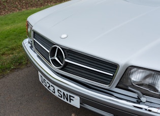 1986 MERCEDES-BENZ (W126) 560 SEC