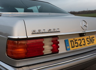 1986 MERCEDES-BENZ (W126) 560 SEC