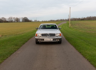 1986 MERCEDES-BENZ (W126) 560 SEC