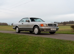 1986 MERCEDES-BENZ (W126) 560 SEC