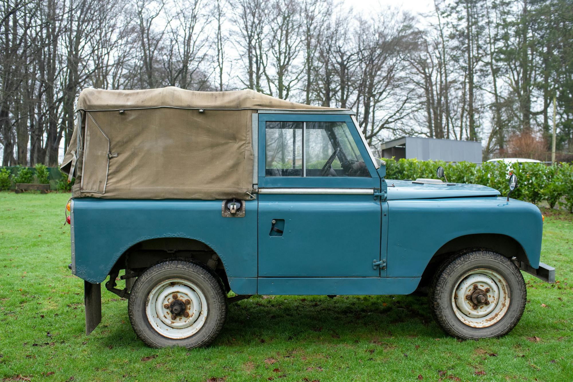 1962 LAND ROVER SERIES IIA 88