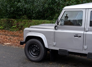 2013 LAND ROVER DEFENDER 110 SW - JE ZULU V8 AUTO