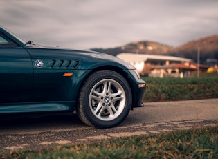 1998 BMW Z3 COUPE 2.8I - 7,355 KM