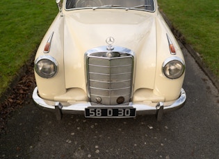 1958 MERCEDES-BENZ (W105) 219 'PONTON'