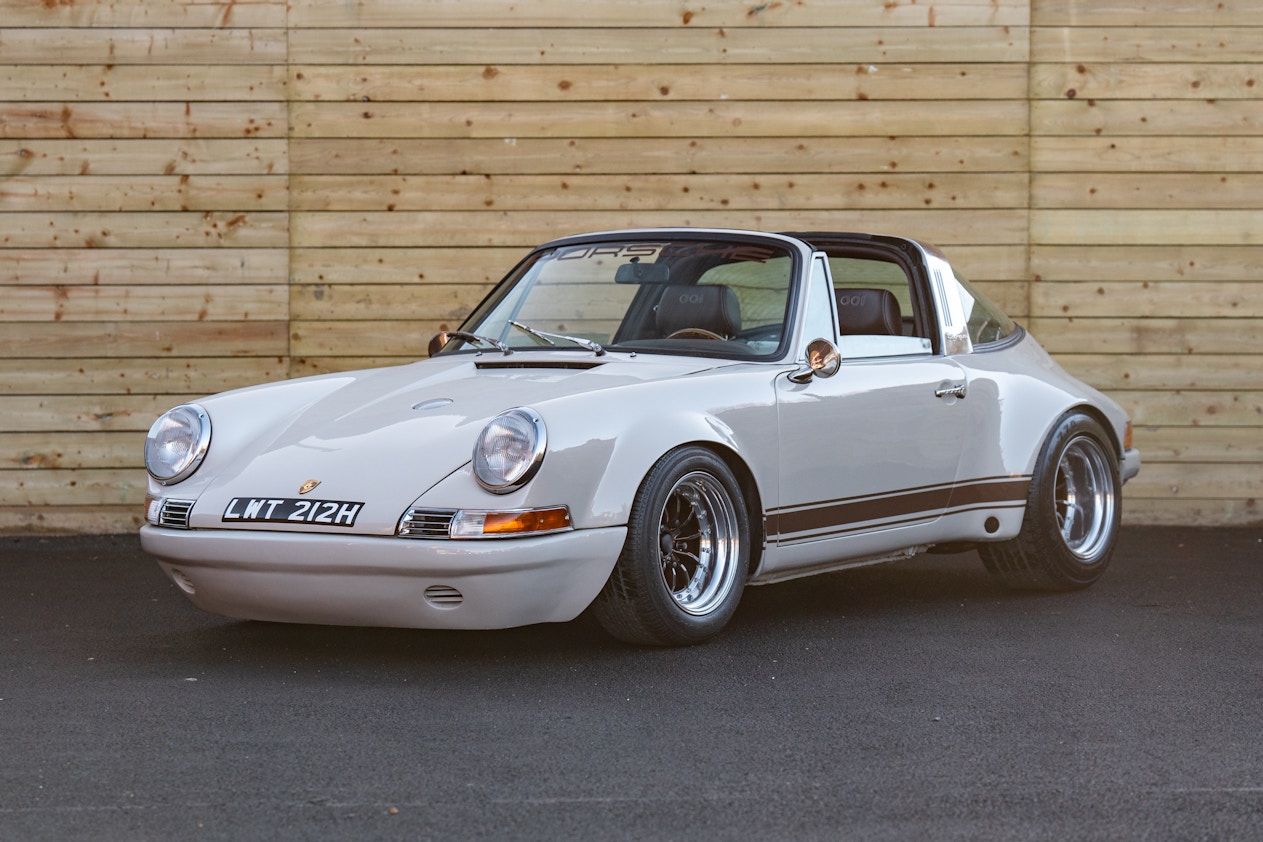 1970 PORSCHE 911 E TARGA - BETOLAZA RESTOMOD