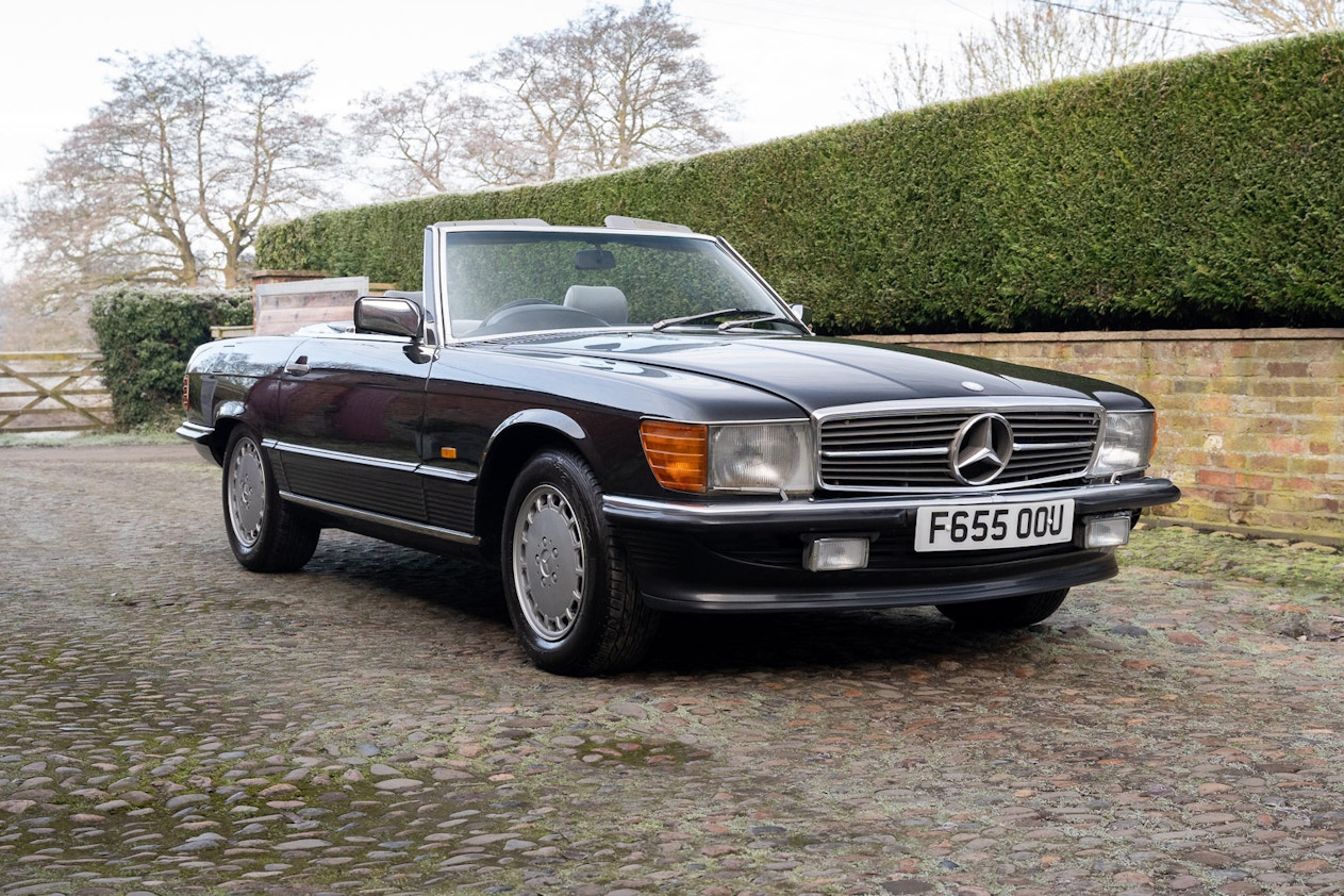 1988 MERCEDES-BENZ (R107) 500 SL