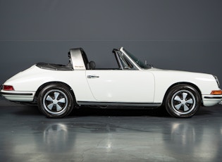 1968 PORSCHE 911 S SOFT WINDOW TARGA 