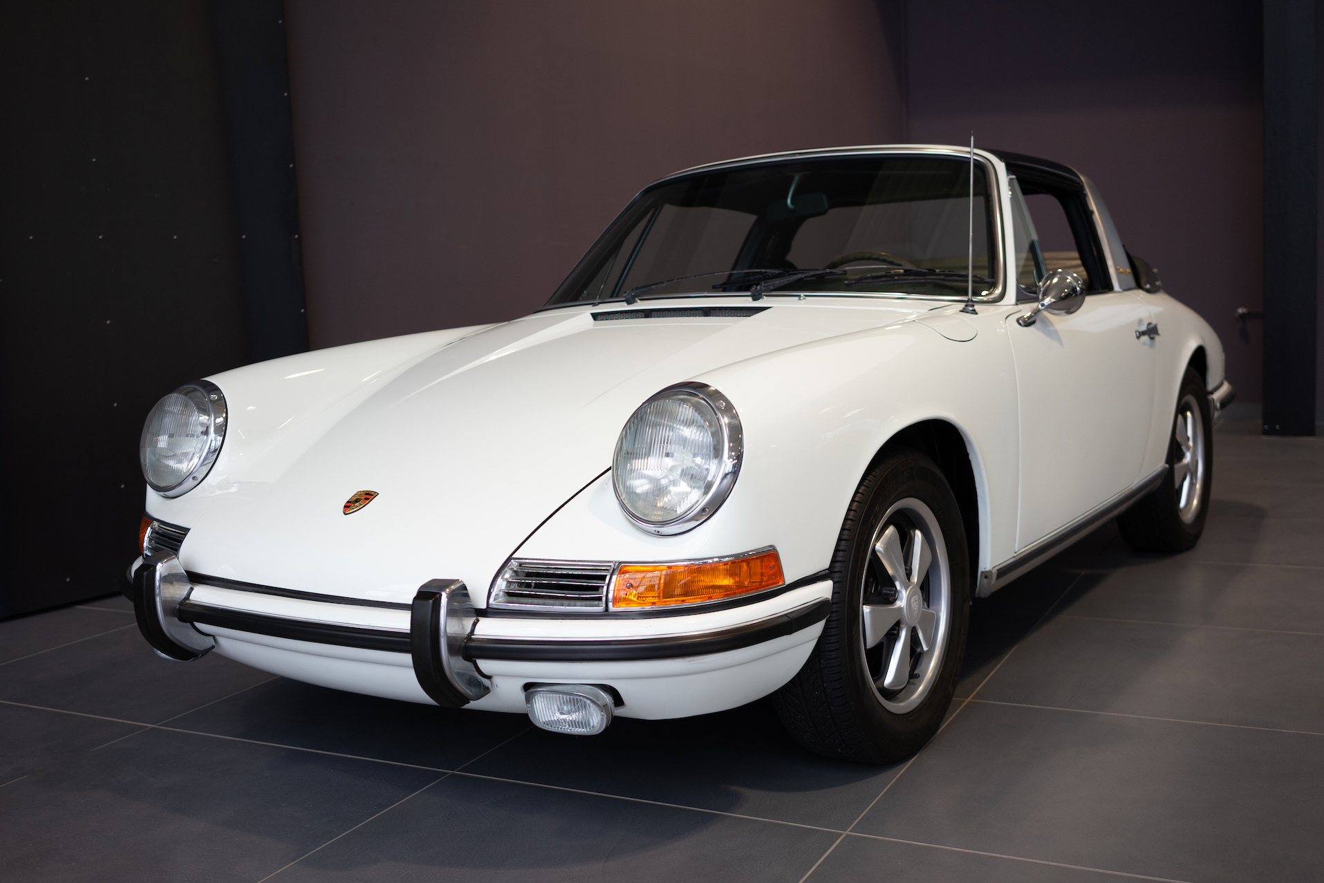 1968 PORSCHE 911 S SOFT WINDOW TARGA for sale in Brest, France