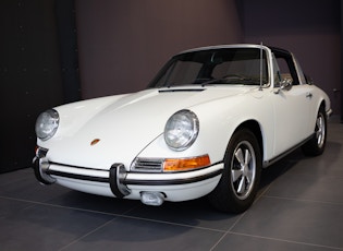 1968 PORSCHE 911 S SOFT WINDOW TARGA 