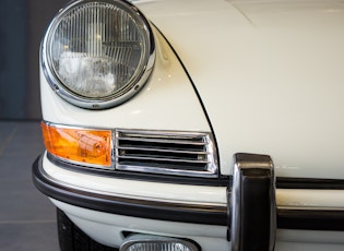 1968 PORSCHE 911 S SOFT WINDOW TARGA 