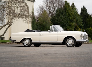 1965 MERCEDES-BENZ (W111) 220 SEB CABRIOLET