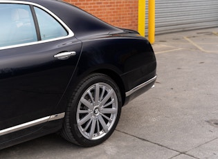 2013 BENTLEY MULSANNE - 5,910 MILES - VAT Q