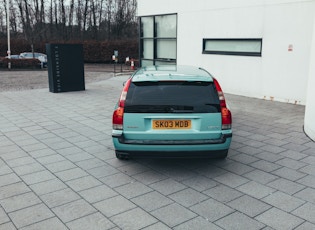 2003 VOLVO V70 R