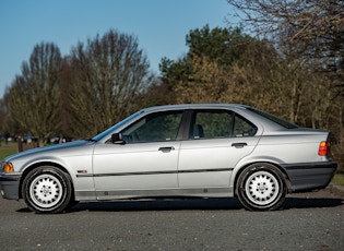 1992 BMW (E36) 320I