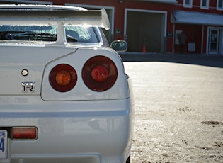 1999 NISSAN SKYLINE (R34) GT-R  