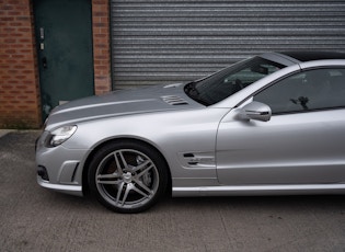 2009 MERCEDES-BENZ (R230) SL63 AMG