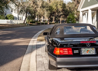 1995 MERCEDES-BENZ (R129) SL600